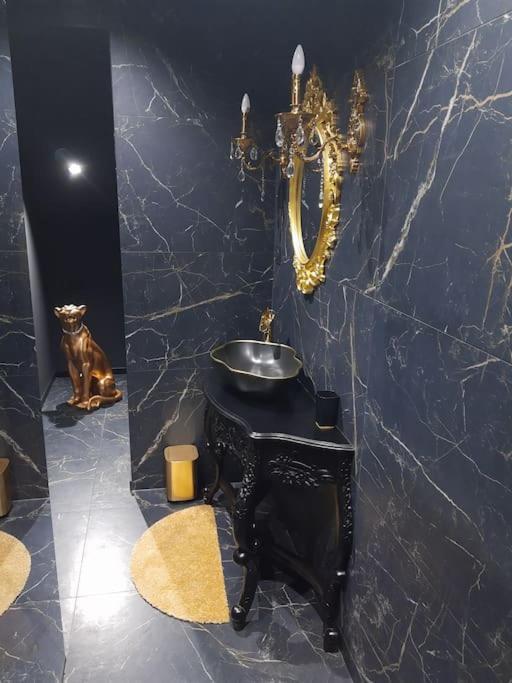 Nuit Romantique - Jacuzzi - Beziers - Romance Royale Eksteriør bilde