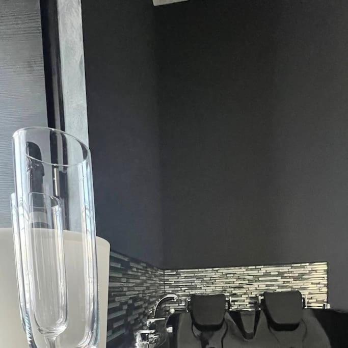 Nuit Romantique - Jacuzzi - Beziers - Romance Royale Eksteriør bilde